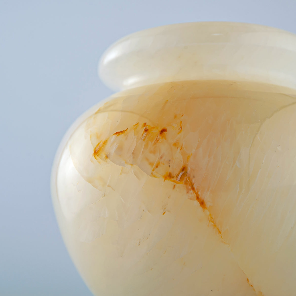 Helior Vase
