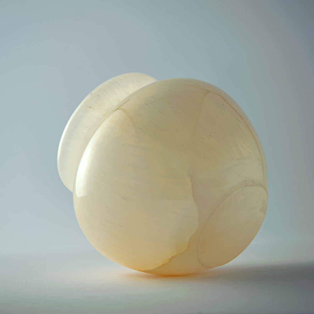 Helior Vase